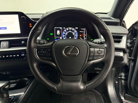 2023 Lexus UX - photo 17