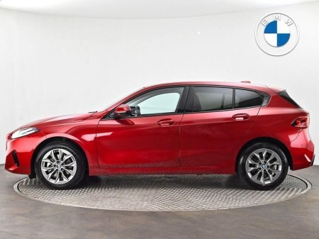 2026 BMW 1-Series - photo 3