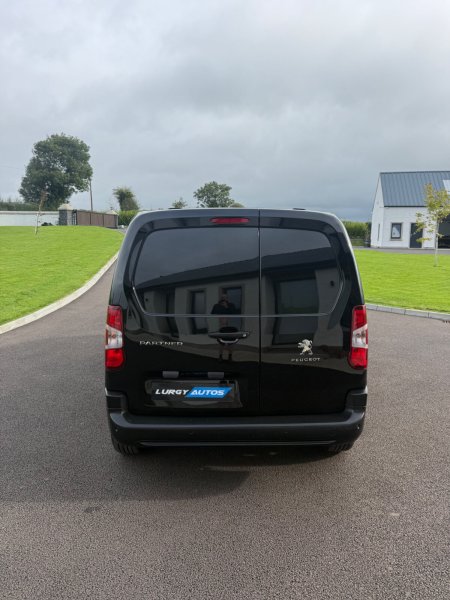 2023 Peugeot Partner - photo 3