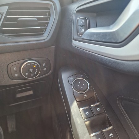 2019 Ford Focus - photo 13
