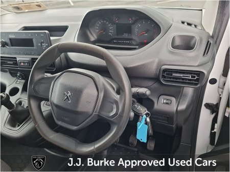 2021 Peugeot Partner - photo 11