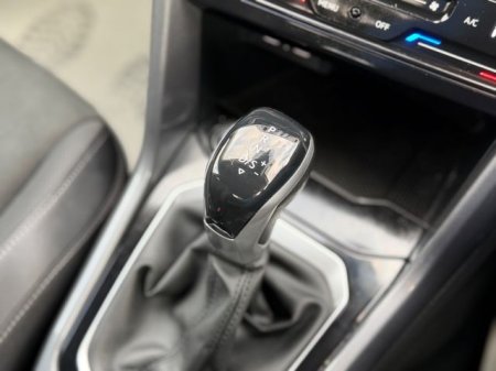 2023 Volkswagen T-Roc - photo 16