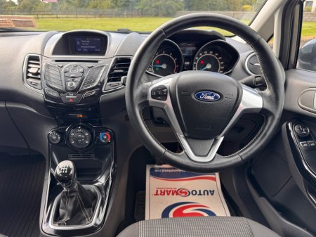 2016 Ford Fiesta - photo 13
