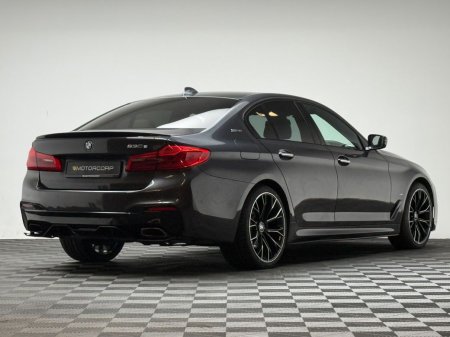 2018 BMW 5-Series - photo 7