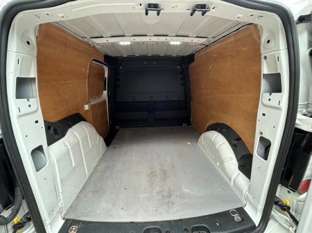 2023 Volkswagen Caddy - photo 8