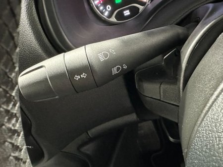 2024 Jeep Renegade - photo 17