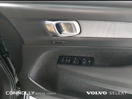 2022 Volvo XC40 - photo 24