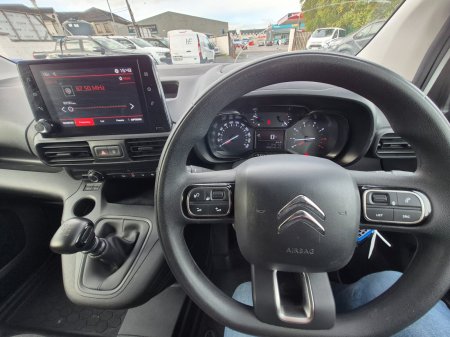 2023 Citroen Berlingo - photo 13