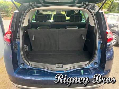2021 Renault Grand Scenic - photo 10