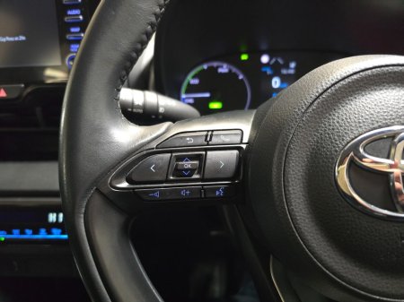 2022 Toyota Yaris - photo 19