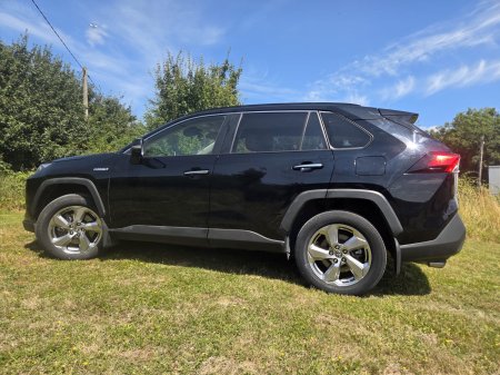 2021 Toyota RAV4 - photo 6