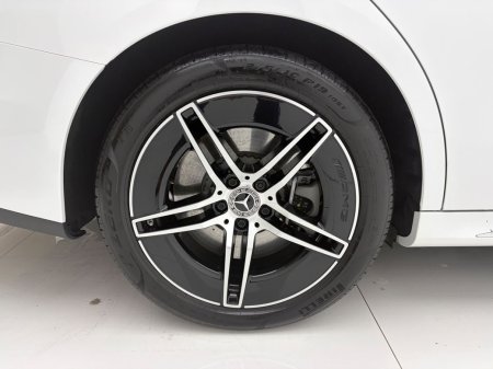 2025 Mercedes-Benz E-Class - photo 9