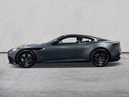 2019 Aston Martin DBS - photo 11
