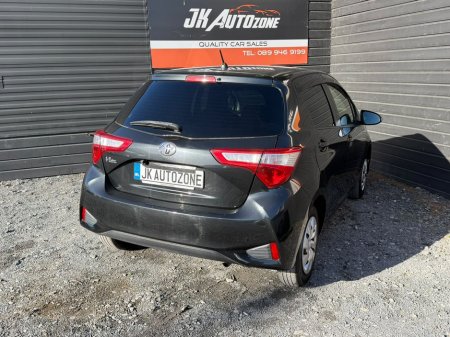 2017 Toyota Yaris - photo 6
