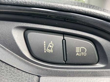 2016 Toyota Yaris - photo 18