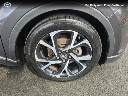 2019 Toyota C-HR - photo 17