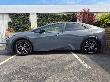 2023 Toyota Prius - photo 12