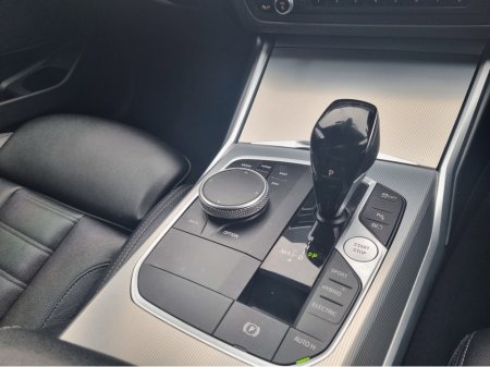 2022 BMW 3-Series - photo 33