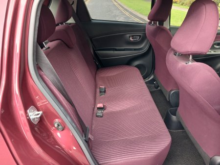 2016 Toyota Yaris - photo 11