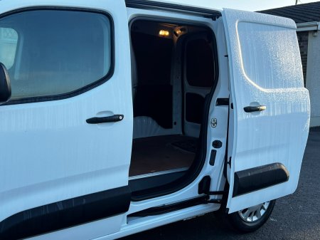 2022 Opel Combo - photo 7