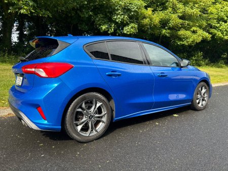2019 Ford Focus - photo 2