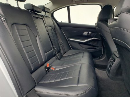 2021 BMW 3-Series - photo 11