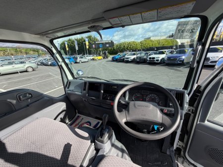 2019 Isuzu NPR - photo 16