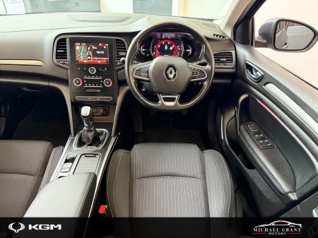 2020 Renault Megane - photo 12