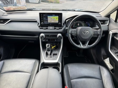 2021 Toyota RAV4 - photo 8
