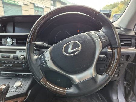 2015 Lexus ES - photo 18