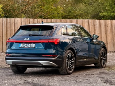 2020 Audi e-tron - photo 18