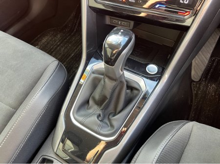 2023 Volkswagen T-Roc - photo 17