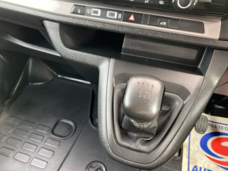 2024 Opel Vivaro - photo 16