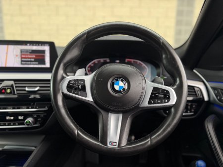 2019 BMW 5-Series - photo 13