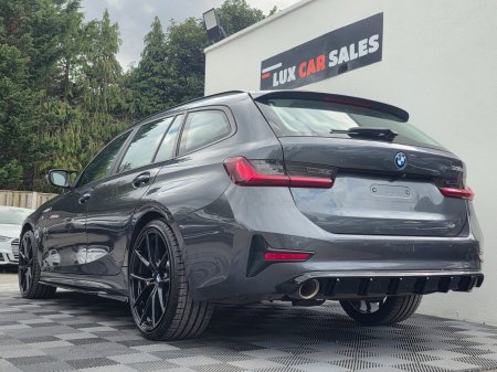 2022 BMW 3-Series - photo 17