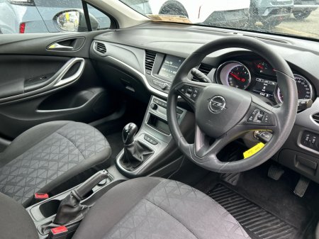 2019 Opel Astra - photo 6