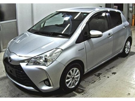 2018 Toyota Vitz 1.5 Petrol Hybrid Auto