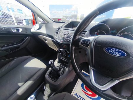 2017 Ford Fiesta - photo 11