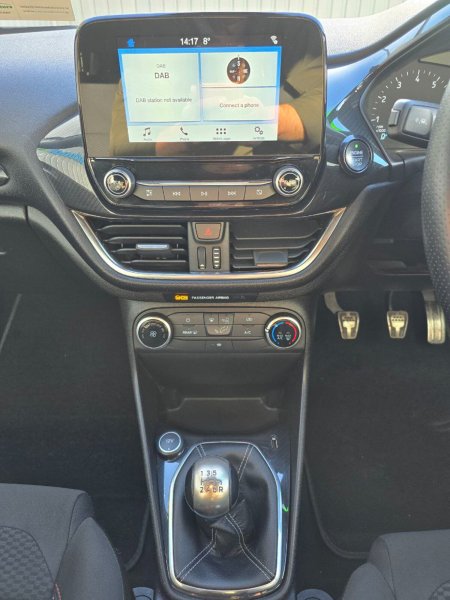 2018 Ford Fiesta - photo 13
