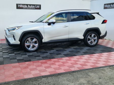 2019 Toyota RAV4 - photo 5