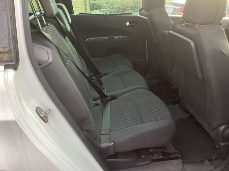 2014 Peugeot 5008 - photo 14