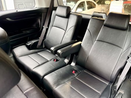 2019 Toyota Alphard - photo 15