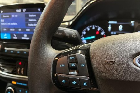 2020 Ford Fiesta - photo 27