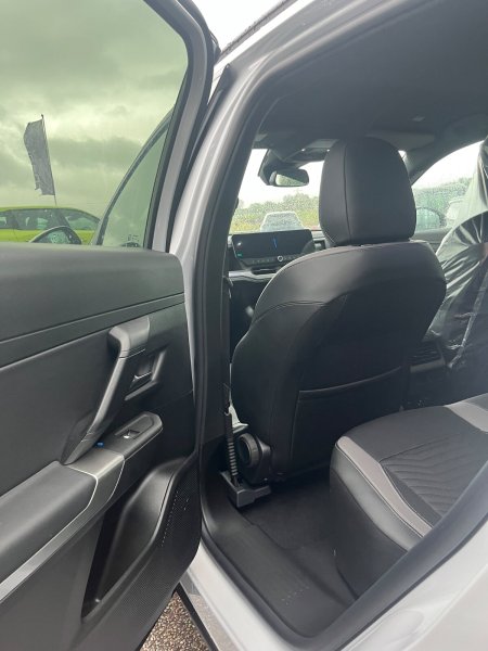 2026 Jeep Compass - photo 9