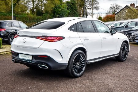 2025 Mercedes-Benz GLC - photo 2