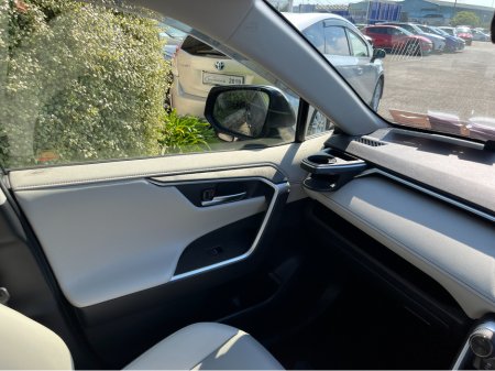 2020 Toyota RAV4 - photo 16