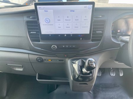 2025 Ford Transit - photo 7