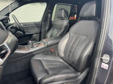2019 BMW X5 - photo 12