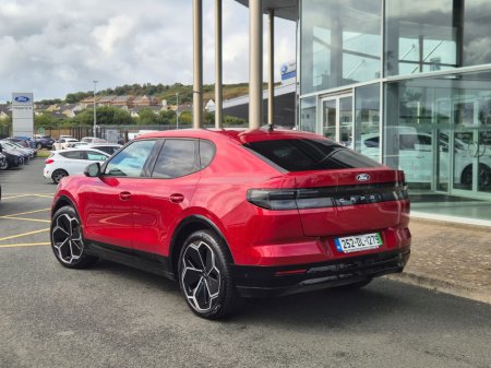 2025 Ford Capri - photo 2