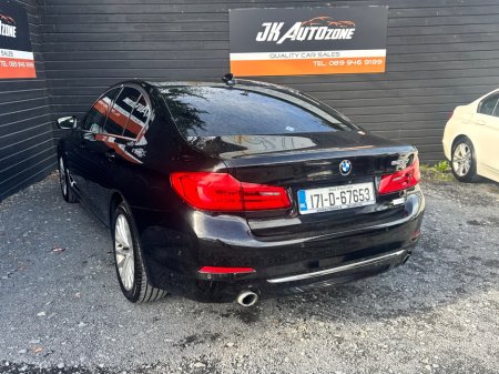 2017 BMW 5-Series - photo 6